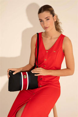 Женская черная сумка