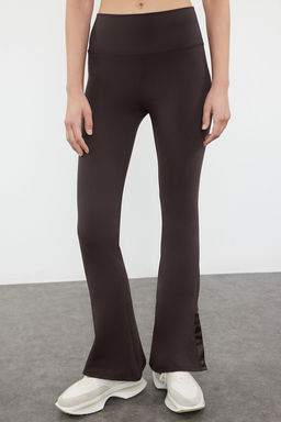 TRENDYOLMILLA Siyah Toparlay?c? Paca C?tc?t Detayl? Ispanyol Paca Yoga Orme Spor Tayt THMAW24TY00015  фото 4