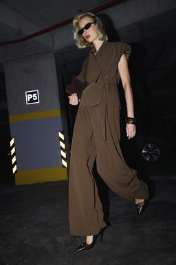 EXCLUSIVE Ac?k Haki Cift Pilili Dokumlu Kumas Extra Wide Leg Genis Paca Pantolon TWOAW26PL00122