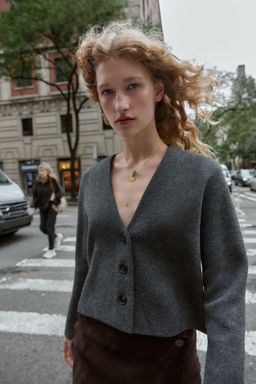 V-NECK CARDIGAN - Zara фото 3