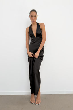 VESTIDO HALTER SATINADO ESTAMPADO ANIMAL / Negro