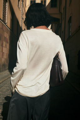 Jersey con escote de pico - H&m фото 3