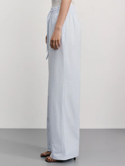 Широкие брюки из фактурного хлопка / Zarina  фото 3