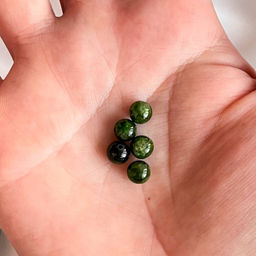 Бусины для украшений из Хромдиопсида (5 шт)