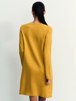 Вязаное платье мини / Zarina