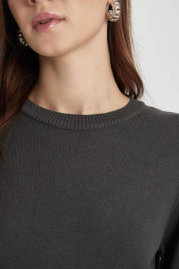 Трикотажный свитер стандартного кроя с круглым вырезом и туникой - Defacto фото 5