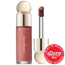 Rare Beauty by Selena Gomez Жидкие румяна Soft Pinch с легкой текстурой и насыщенным цветом, стойкость до 12 часов, в оттенке "Worth"