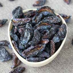 Чернослив половинки Premium