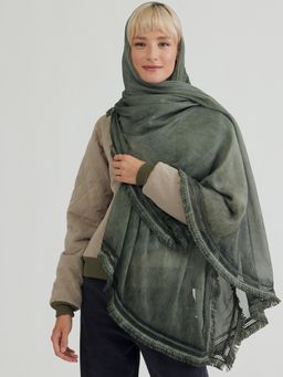 Большой красивый палантин из жатой ткани