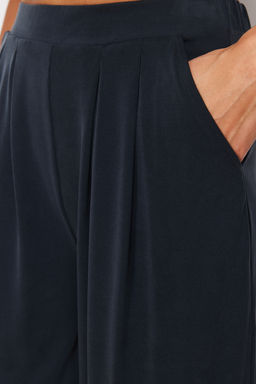 TRENDYOLMILLA Antrasit More Sustainable Yumusak Dokulu Modal Wide Leg/Genis Kesim Orme Pantolon TWOSS24PL00071  фото 6