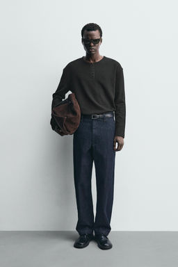 RIBBED HENLEY NECK T-SHIRT