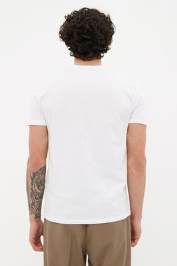 TRENDYOL MAN Siyah Slim/Dar Kesim Kucuk Yaz? Bask?l? %100 Pamuklu K?sa Kol T-Shirt TMNSS20TS0083 - Trendyolmilla фото 2