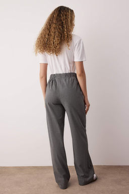 Antrasit Beli Lastikli Cizgili Genis Paca Pantolon TWOAW26PL00131 - Trendyolmilla фото 4
