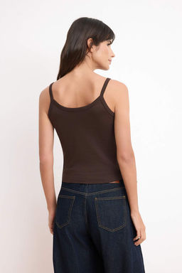 Ekru-Kahverengi Bask?l? Regular Havuz Yaka Ince Ask?l? Kolsuz Interlok Orme Atlet TWOSS26AL00025 - Trendyolmilla фото 8