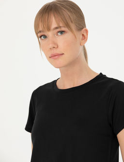 Siyah Regular Fit Basic Ti__rt