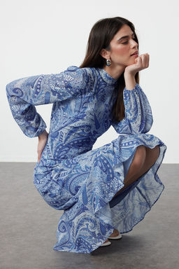 Koyu Mavi Desenli Volanl? Midi Dokuma Elbise TWOAW23EL01436