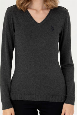 U. S. Polo Assn Женский базовый свитер антрацитового цвета с v-образным вырезом - U.s. polo assn фото 6