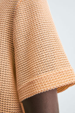 OPEN TEXTURED T-SHIRT - Zara фото 6