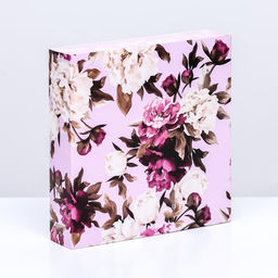 Цена за 5 шт. Коробка для 8 конфет шоколад, с окном, Розы 17.7?17.8?3.8 см Кондитерская упаковка