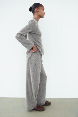 TEXTURED TOP WITH BOW - Zara фото 10