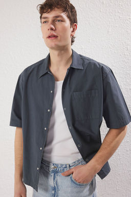 TRENDYOL MAN Antrasit Boxy Fit Paper Touch Gomlek TMNSS25GO00020