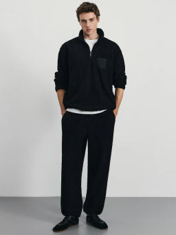 Брюки relax fit из фактурной ткани / Zarina