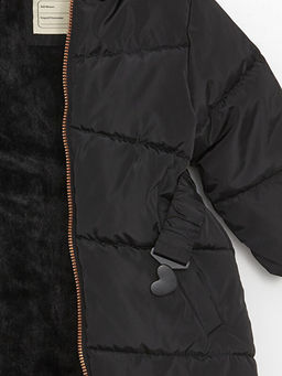 Kap??onlu K?z Bebek ?i?me Mont - Waikiki фото 3