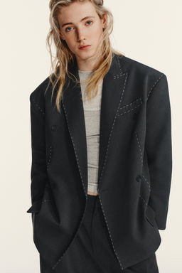 OVERSIZE BLAZER WITH CONTRAST SEAMS - Zara фото 2