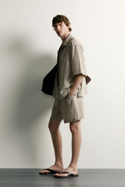 BERMUDA RELAXED FIT CUADROS / Beige claro - Zara фото 4