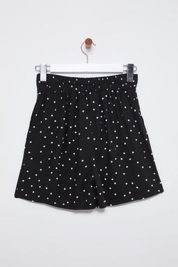 Siyah Rahat Kesim Kusakl? Puantiyeli Sort & Bermuda TWOSS25SR00008