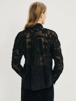 Блузка с аппликациями / Zarina