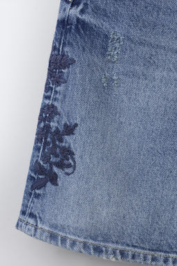 BERMUDA DENIM FLORES BORDADAS ROTOS / Azul - Zara фото 4