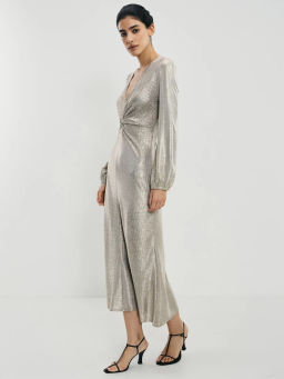 Платье из блестящей ткани с разрезом / Zarina