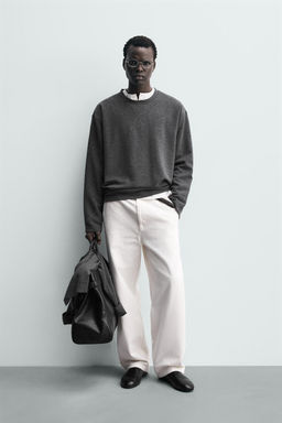 RELAXED FIT TEXTURED T-SHIRT