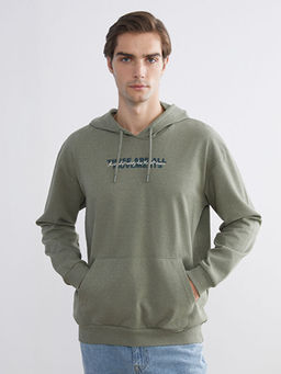 Uzun Kollu Bask?l? Erkek Hoodie