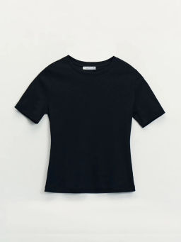 Базовая футболка в рубчик / Zarina  фото 7