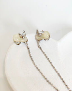 Стильные серьги