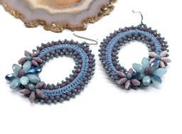 Серьги ручной работы с цирконами в оплетении цв.голубой