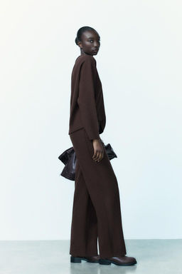 SOFT STRAIGHT-LEG TROUSERS - Zara фото 30