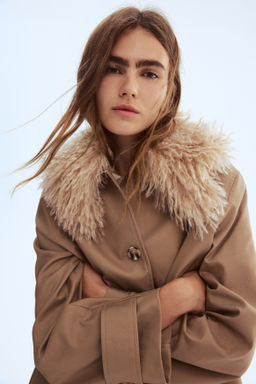 Abrigo de sarga con cuello efecto pelo - H&m фото 8