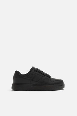 RETRO TRAINERS