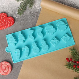 Цена за 2 шт. Форма для конфет и шоколада Доляна Новый год, силикон, 21.5?10 см, 12 ячеек, бирюзовая