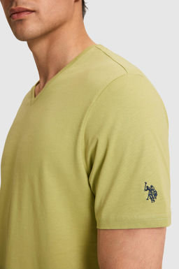 Erkek Regular Fit V Yaka Ye_il Basic Ti__rt