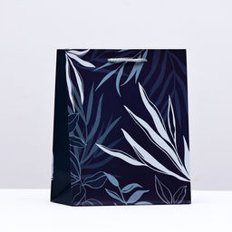 Пакет подарочный Синие и белые цветы, 18 х 22,3 х 10 см