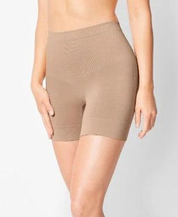 Женские мягкие утягивающие шортики ESMARA