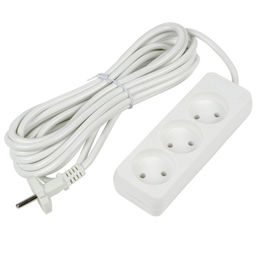 S-CU3-5 WHITE Удлинитель серии Ultra, шнур 5м., 3 гнезда, 10A, б/з. Белый. TM Uniel