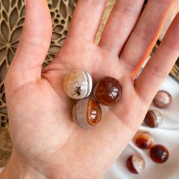 Шар из Агата