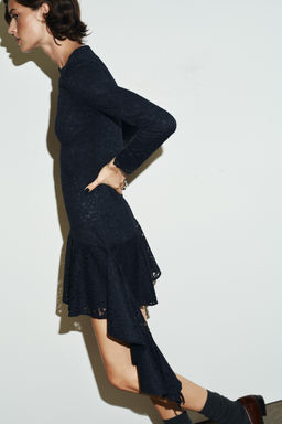 LACE RUFFLE MIDI DRESS - Zara фото 3