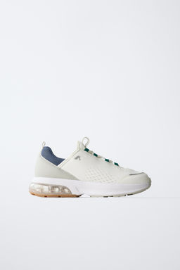AIR CUSHION TRAINERS