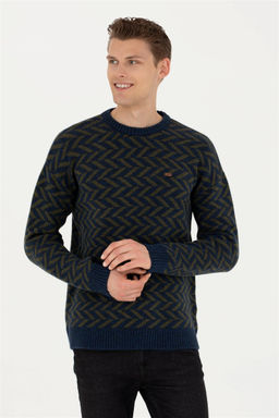 Мужской темно-синий свитер